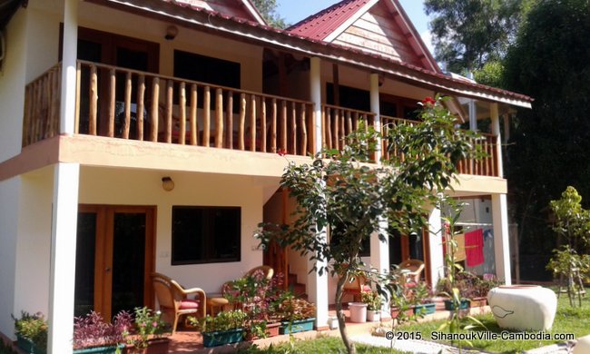 Sam Papa Pippo Rooms in SihanoukVille, Cambodia.  Otres Village.