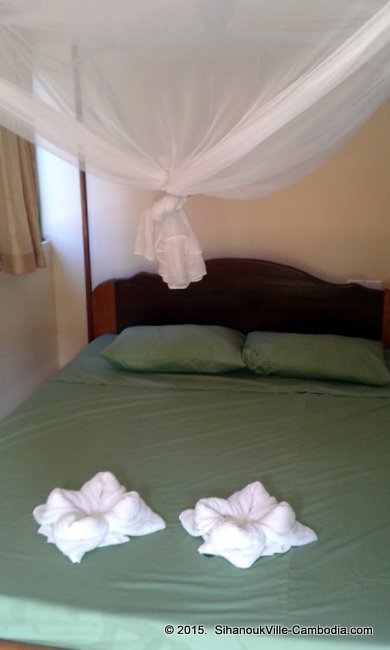 Sam Papa Pippo Rooms in SihanoukVille, Cambodia.  Otres Village.